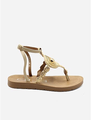 Platte sandalen met parelversieringen