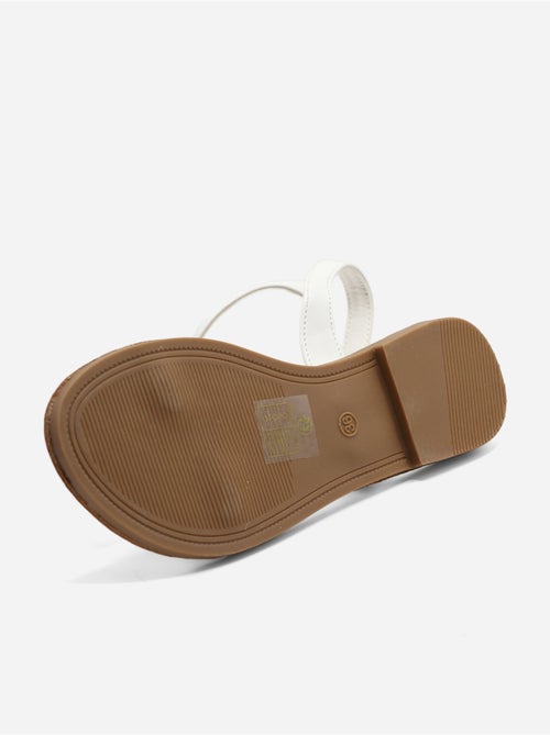 Platte sandalen met riempje en gesp - Kiabi Platte sandalen met riempje en gesp - Kiabi