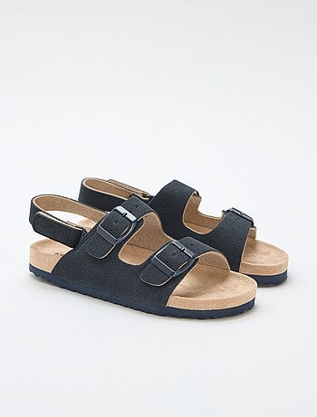 Platte sandalen van suedine met verstelbare bandjes