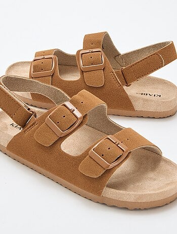 Platte sandalen van suedine met verstelbare bandjes
