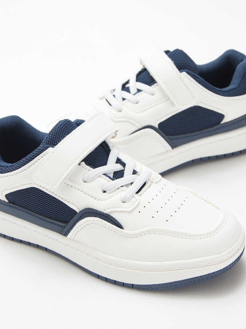 Platte sneaker met contrasterende tweekleurige klittenbandsluiting Blauw - Kiabi