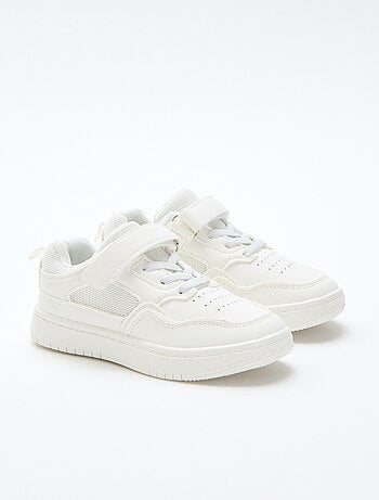 Platte sneaker met klittenband uni