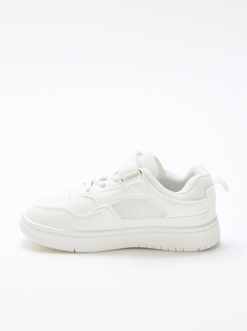 Platte sneaker met klittenband uni - Kiabi