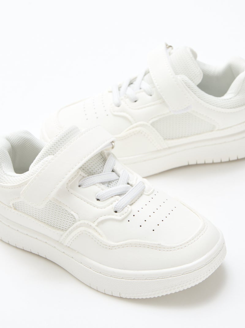 Platte sneaker met klittenband uni Wit - Kiabi
