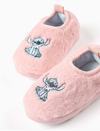 Pluche pantoffels met stitch borduurwerk