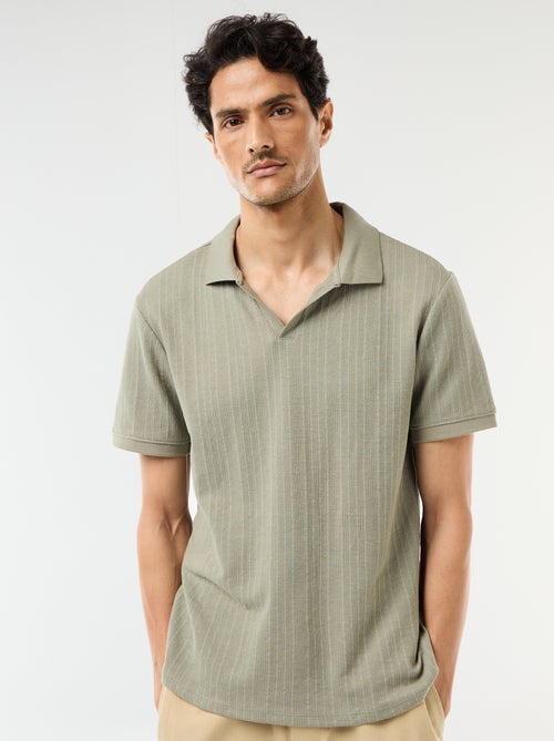 Polo à manches courtes et matière en nid d'abeilles - Kiabi Polo à manches courtes et matière en nid d'abeilles - Kiabi