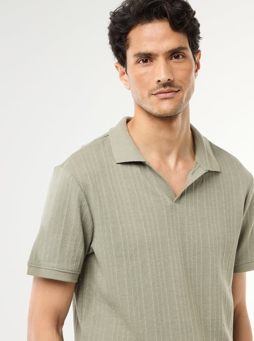 Polo à manches courtes et matière en nid d'abeilles - Kiabi Polo à manches courtes et matière en nid d'abeilles - Kiabi