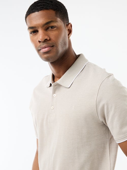 Polo avec broderie sur poitrine - Kiabi Polo avec broderie sur poitrine - Kiabi