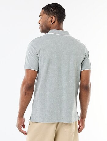 Polo avec broderie sur poitrine