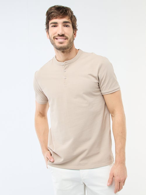 Polo en maille piquée homme à col tunisien - Kiabi Polo en maille piquée homme à col tunisien - Kiabi
