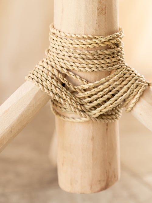 Porte manteaux bois naturel sur trépied - Kiabi