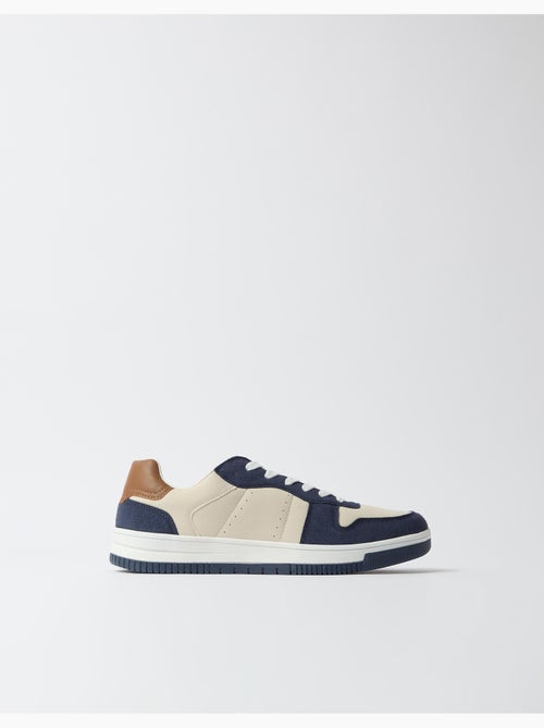 Poursuivis sneakers en justice, mo fashion - Kiabi Poursuivis sneakers en justice, mo fashion - Kiabi