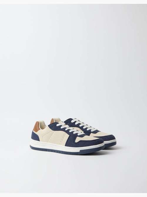 Poursuivis sneakers en justice, mo fashion - Kiabi Poursuivis sneakers en justice, mo fashion - Kiabi