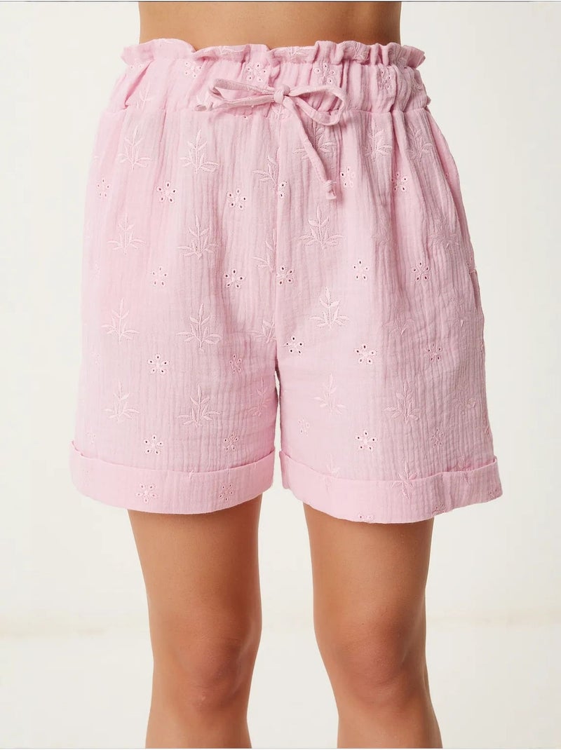 Prachtige mini-shorts met hoge taille, trekkoord en biesdetails. Istanbul Suikerroze - Kiabi
