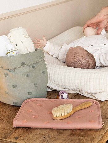 Protège carnet de santé bébé