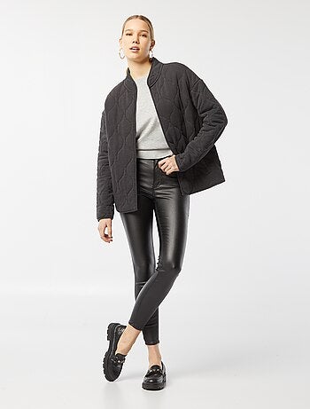 Pull à col rond avec manches courtes