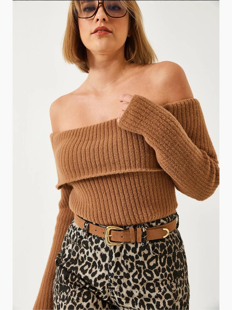 Pull ajusté en maille côtelée à épaules dénudées avec détail replié lucci Camel - Kiabi