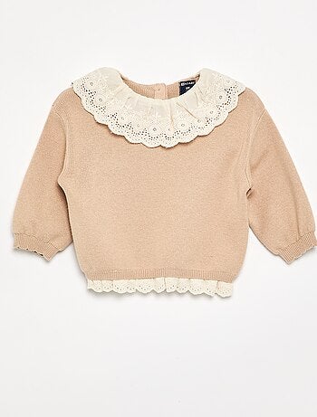 Pull avec col fantaisie en broderie anglaise