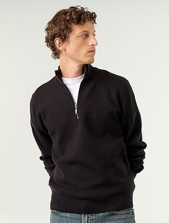 Pull avec col montant zippé