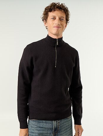 Pull avec col montant zippé