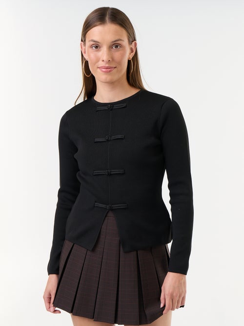 Pull avec détails mandarins - Kiabi
