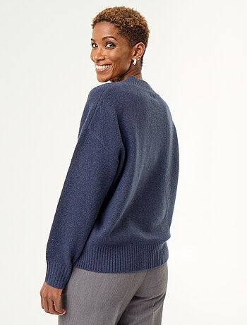 Pull avec grand col en V en maille côtelée