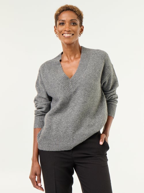Pull avec grand col en V en maille côtelée - Kiabi
