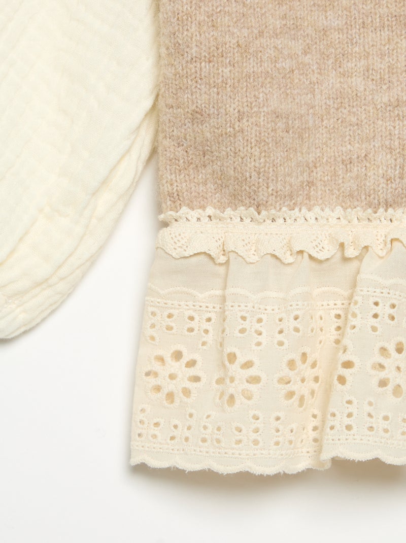 Pull avec manches en voile de coton et base brodée Beige - Kiabi