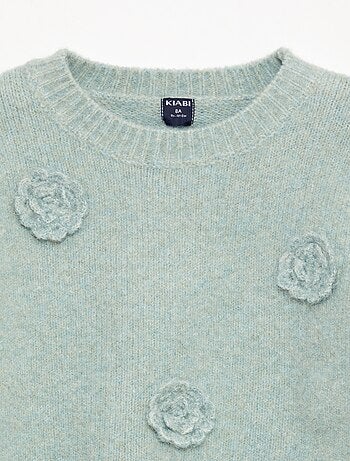 Pull col rond avec fleurs en crochet uni