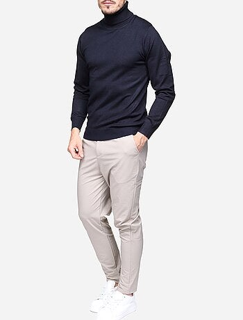 Pull col roulé