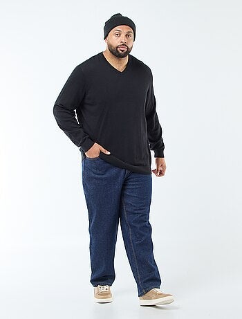 Pull col V en maille fine jauge