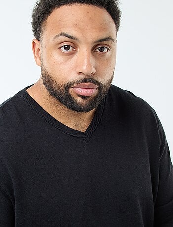 Pull col V en maille fine jauge