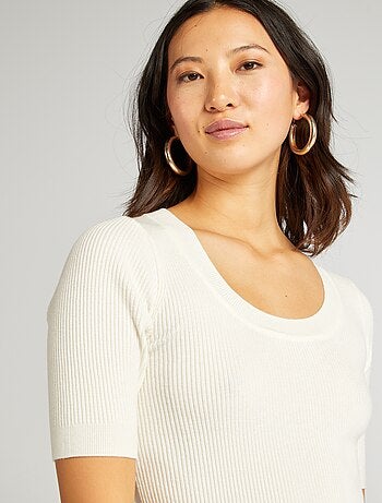 Pull côtelé manches courtes