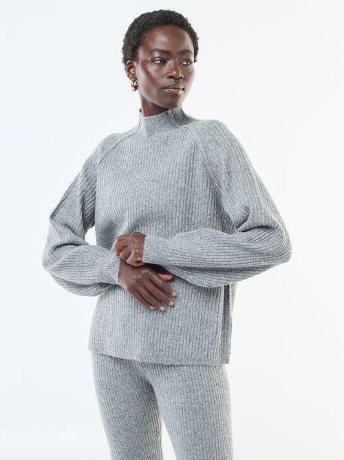 Pull côtelé manches longues et col montant - Kiabi