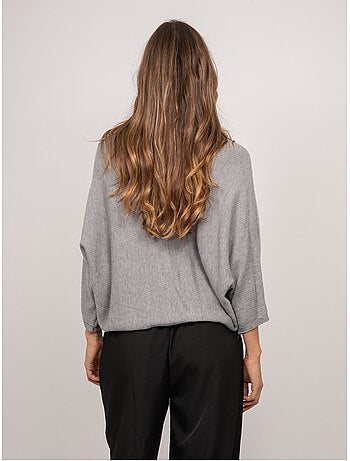 Pull court base croisée et manches chauve-souris kendy