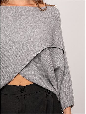 Pull court base croisée et manches chauve-souris kendy