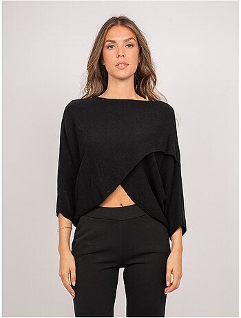 Pull court base croisée et manches chauve-souris kendy