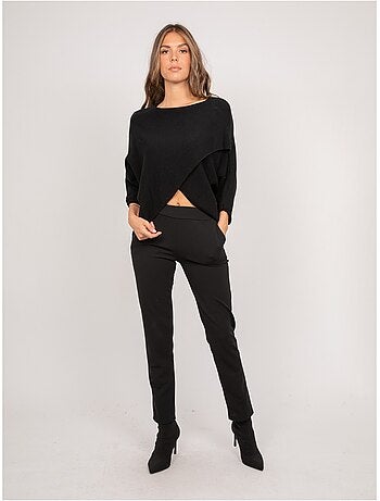 Pull court base croisée et manches chauve-souris kendy