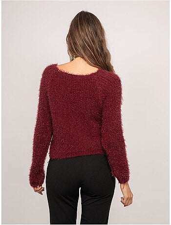 Pull court en maille poilue encolure dégagée kynaelle