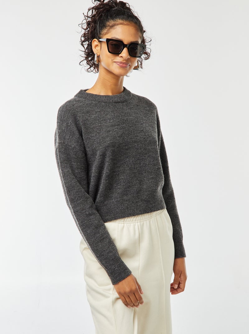Pull crop top en maille douce Gris foncé - Kiabi