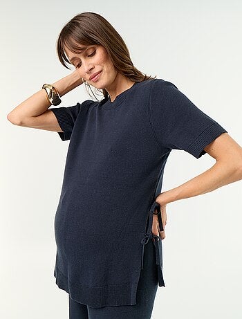 Pull de maternité manches courtes avec fentes lacées