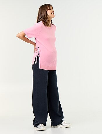 Pull de maternité manches courtes avec fentes lacées