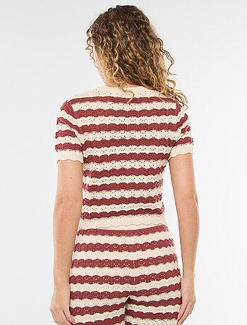 Pull en crochet à manches courtes