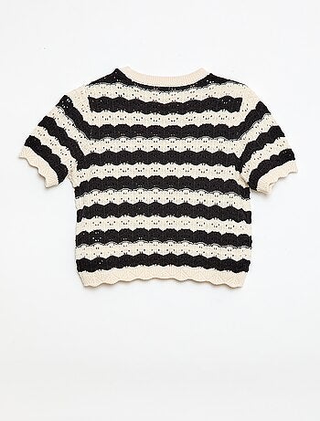 Pull en crochet à manches courtes