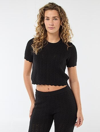 Pull en crochet à manches courtes