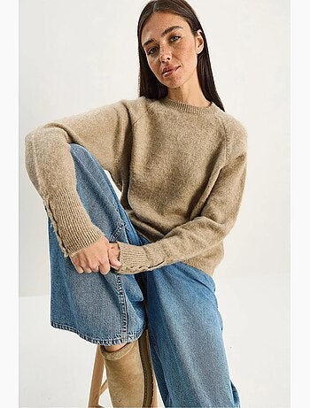 Pull en maille à col rond avec bouton lucci