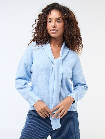 Pull en maille avec écharpe grosse jauge