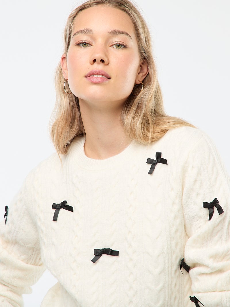 Pull en maille avec nœuds Beige - Kiabi