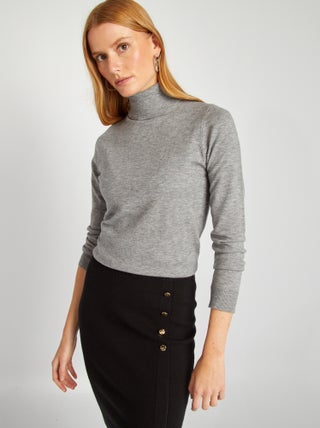 Pull en maille fine col roulé