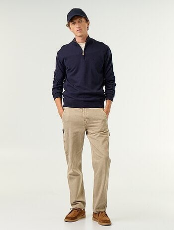 Pull en maille fine jauge avec col camionneur